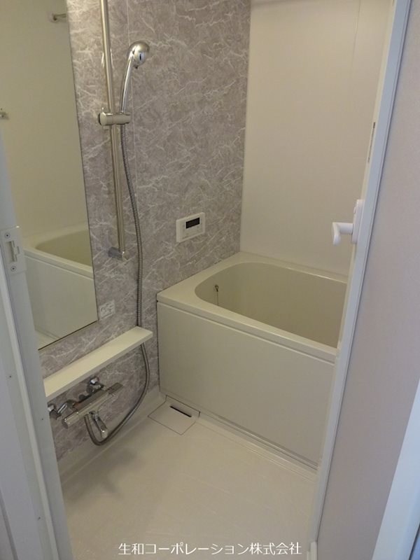 フレール江坂レジデンシャル 風呂画像