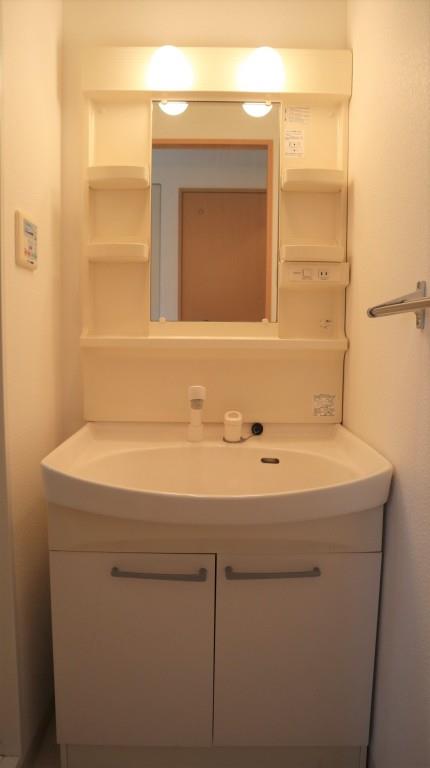 カラコレス穂波 その他13