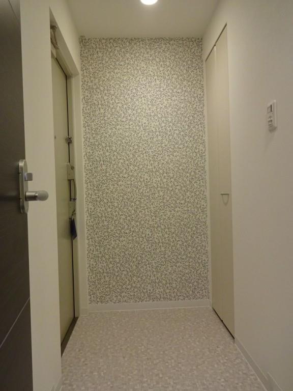 フレール江坂レジデンシャル 玄関