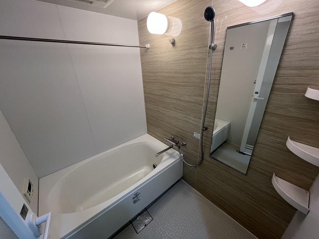 グラティ 風呂画像