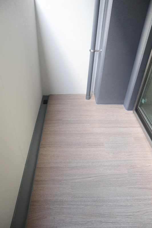 ドゥ セレニテ ベランダ