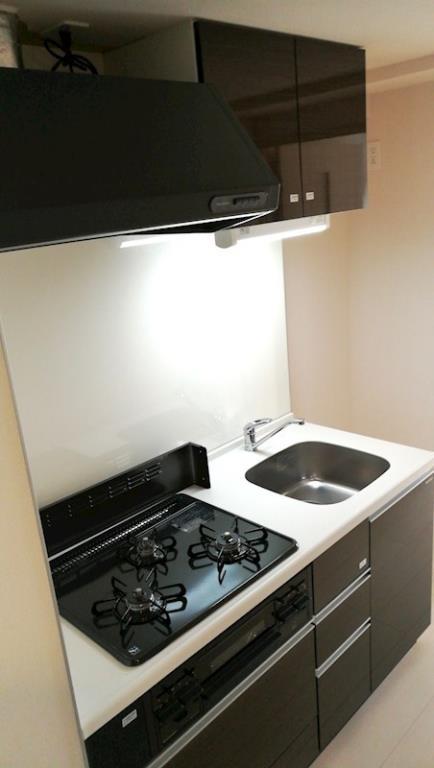 ディ・アミカル キッチン