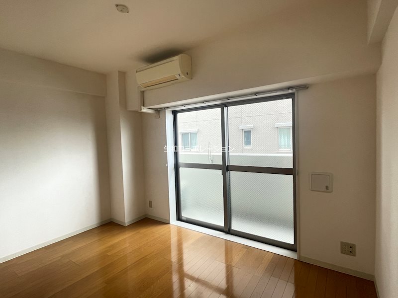 ジェイズ クレイドル リビング