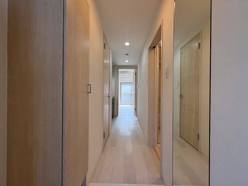 M.R Residence 玄関