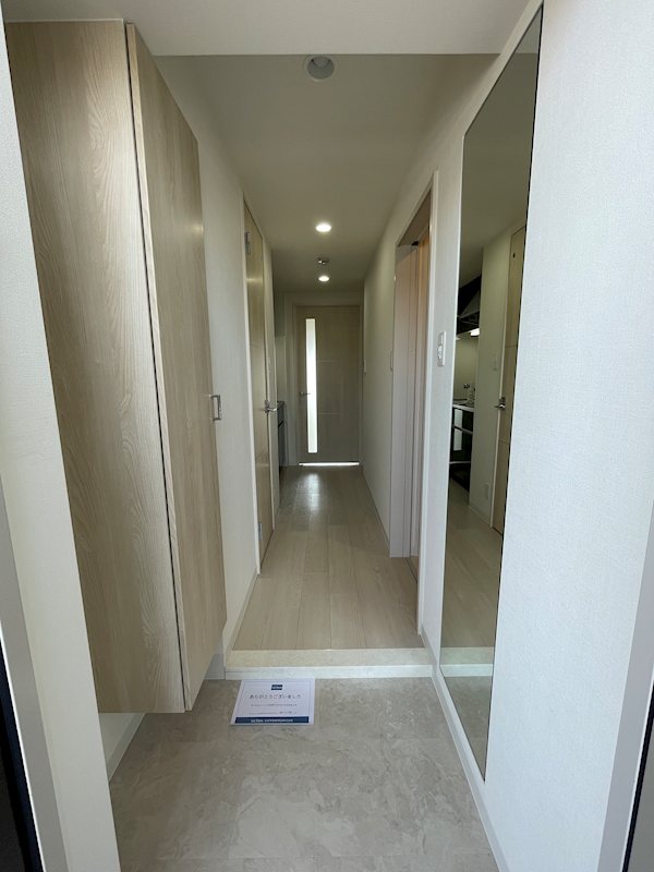 M.R Residence 玄関