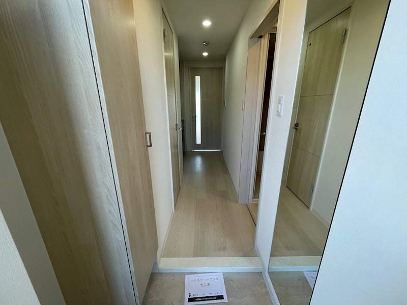 M.R Residence 玄関