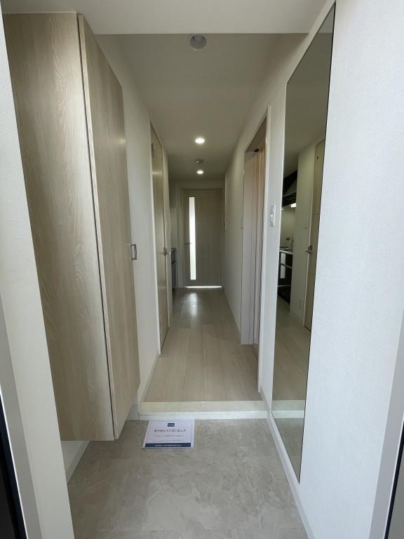 M.R Residence 玄関