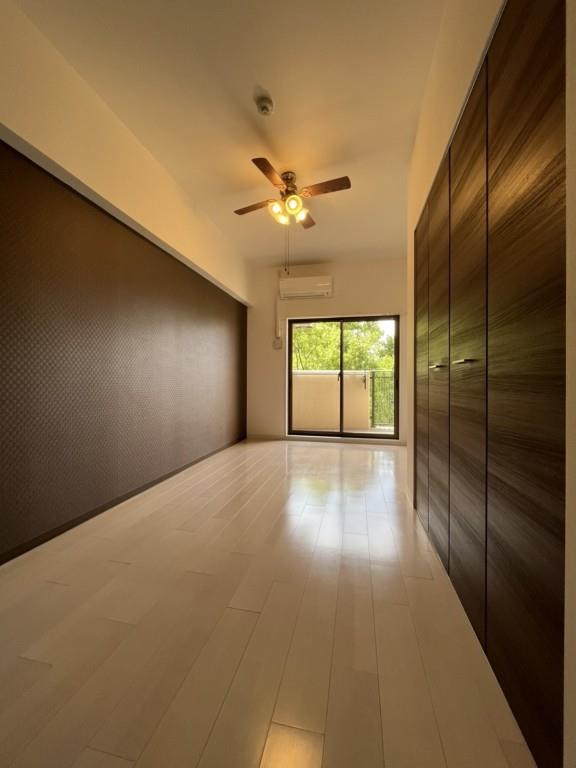 ラグゼ弁天町 リビング