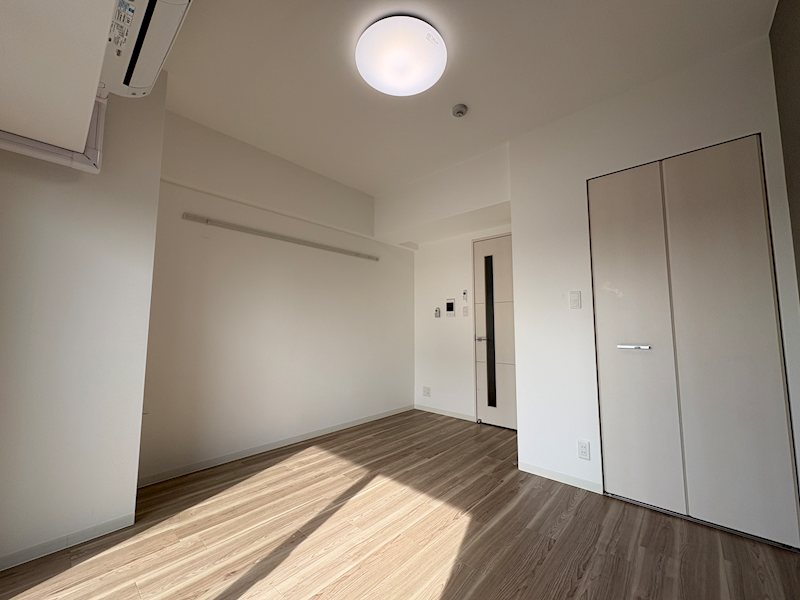 M.R Residence ベッドルーム