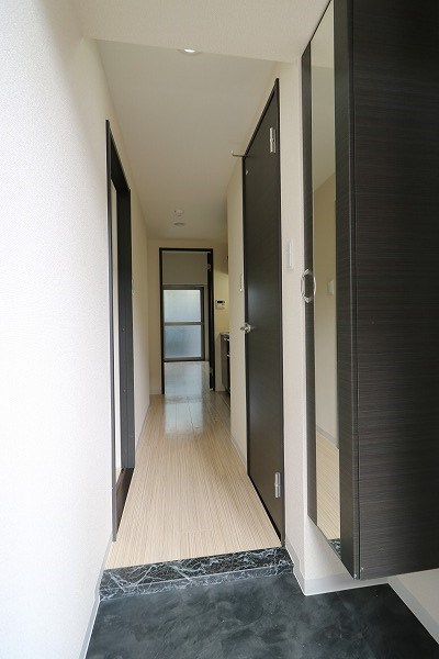 レガシー・銀河 玄関