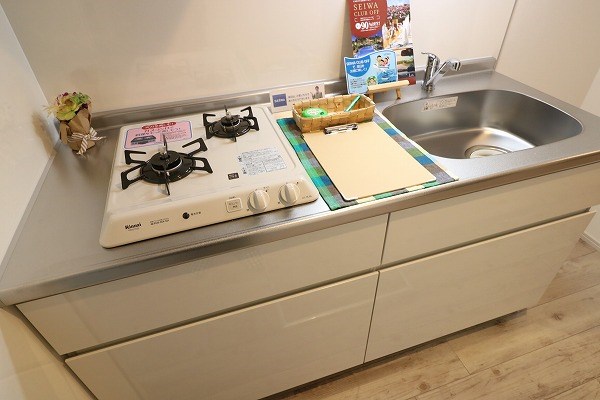 エムズアロッジオ キッチン