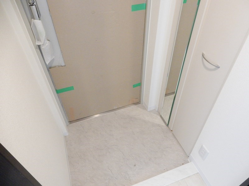 ソレイユ ルヴァン 玄関