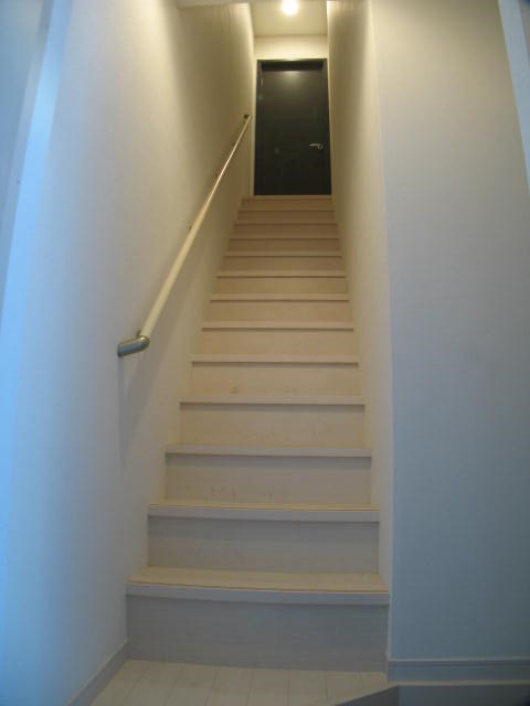 スカイヴィレッジ 玄関