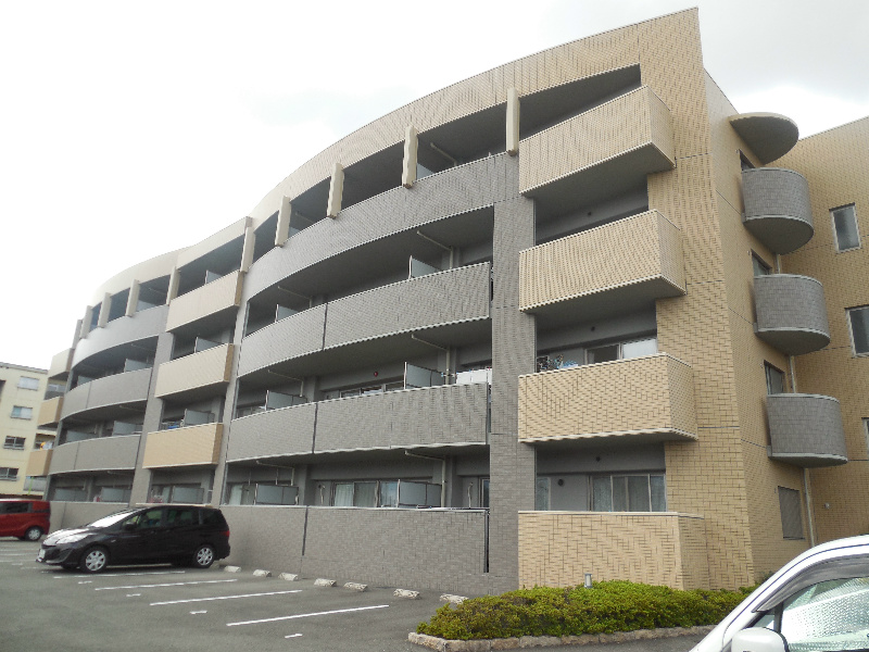 エバーグレイス 203号室 外観