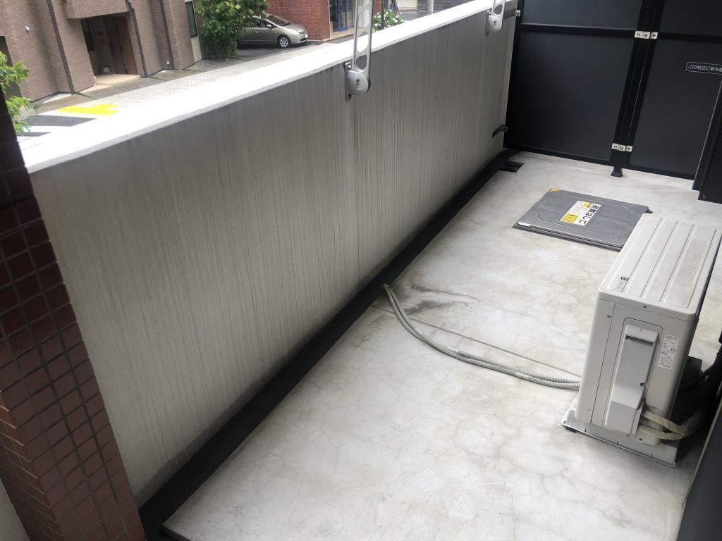 クリア 岩本町 ベランダ