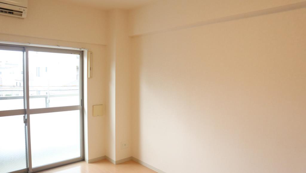 サンテ アネックス リビング