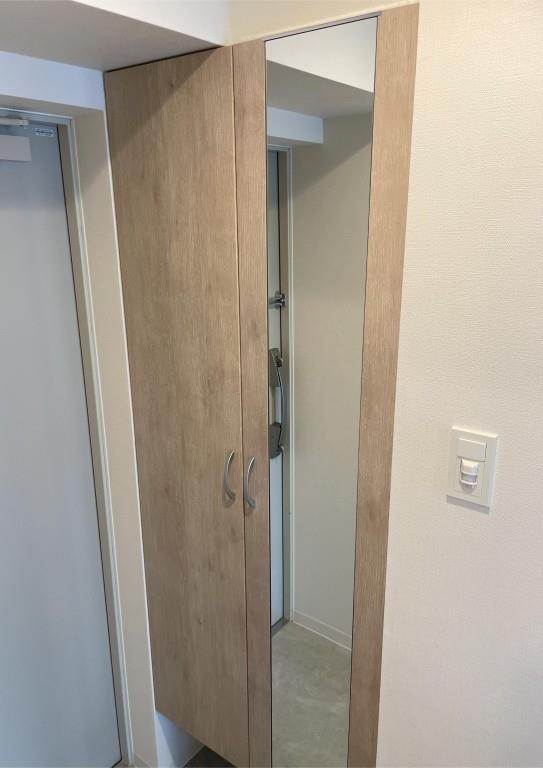 ALUNA 千歳船橋 玄関