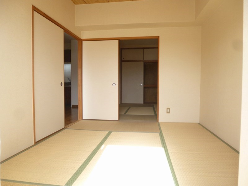 シャルマン・シェソワ その他2