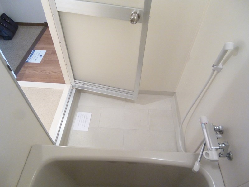 シャルマン・シェソワ その他6