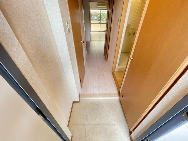 モルゲン北花田 玄関