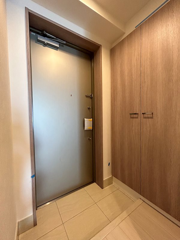 セフィーロ南千住 玄関