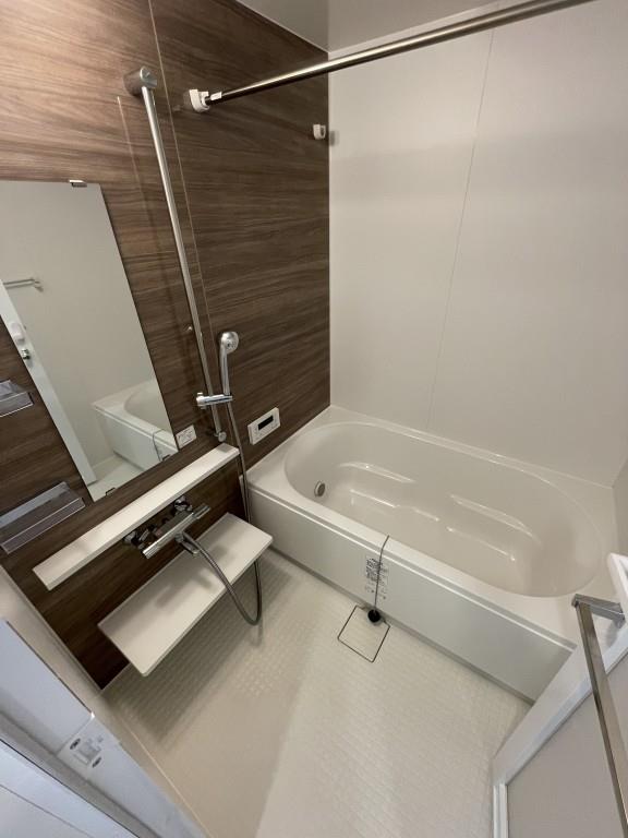 Sole Cedar 西大寺 風呂画像