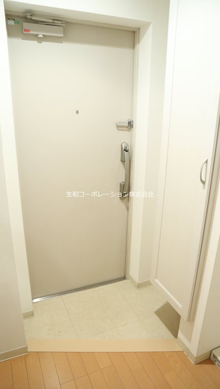 カーサ ユタカ 玄関