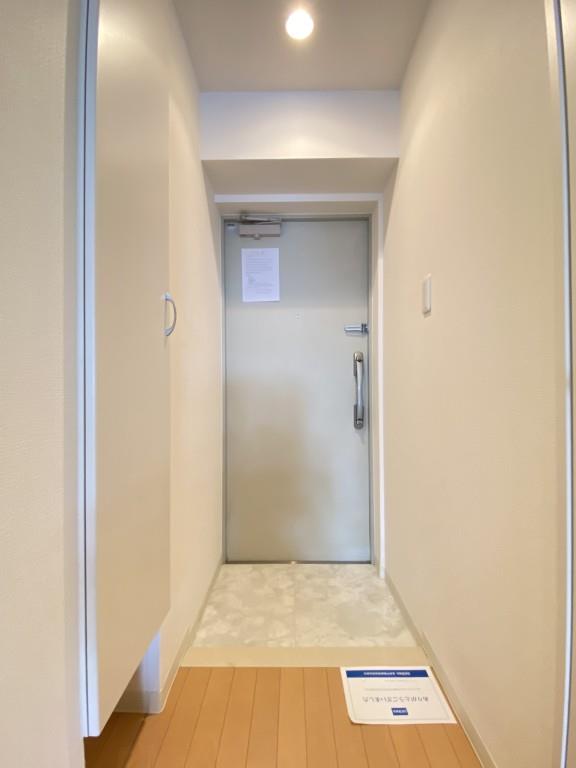 グランディールY.S. 玄関