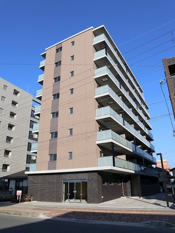 Sole Cedar 西大寺 外観写真