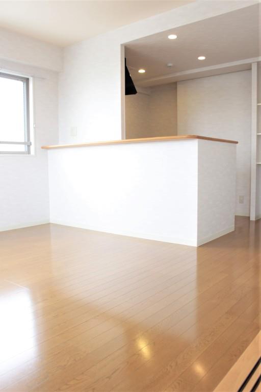 クリスタルコート リビング