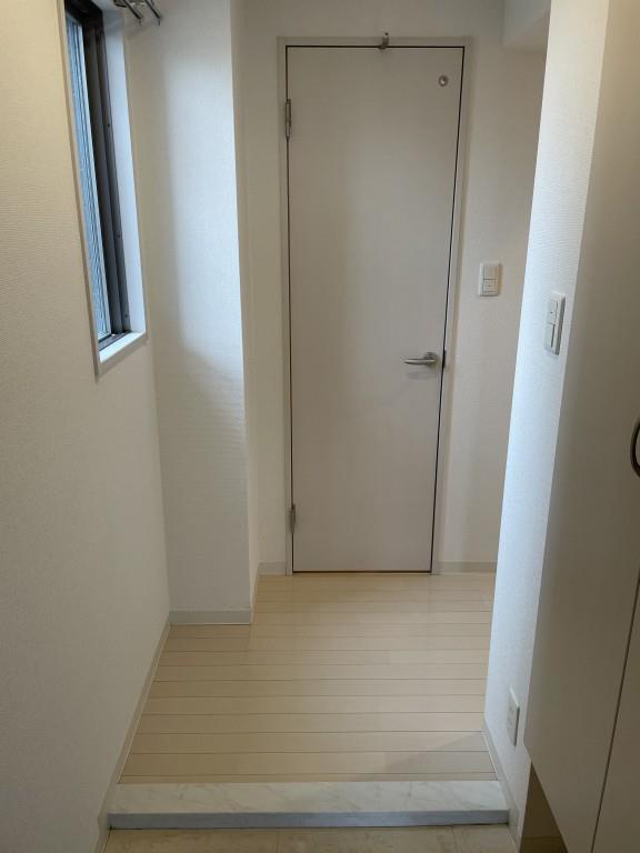 ラ クレール フォンテーヌ 玄関