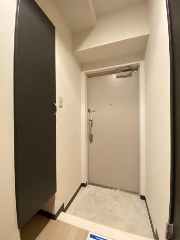 ヴェルデール白山 玄関