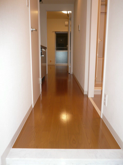 ウィンヒルズ勝田台 玄関