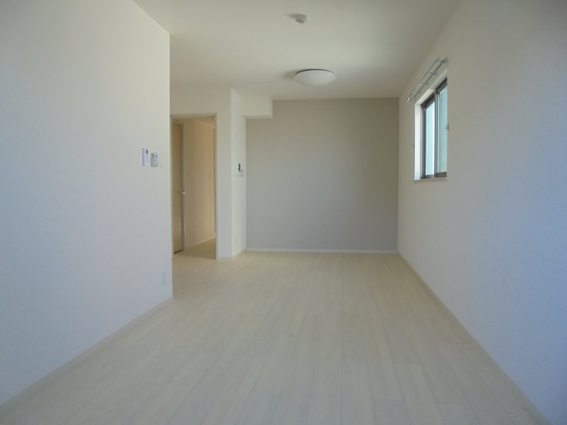 Lis Bonheur 大久保 (リスボヌールオオクボ) リビング