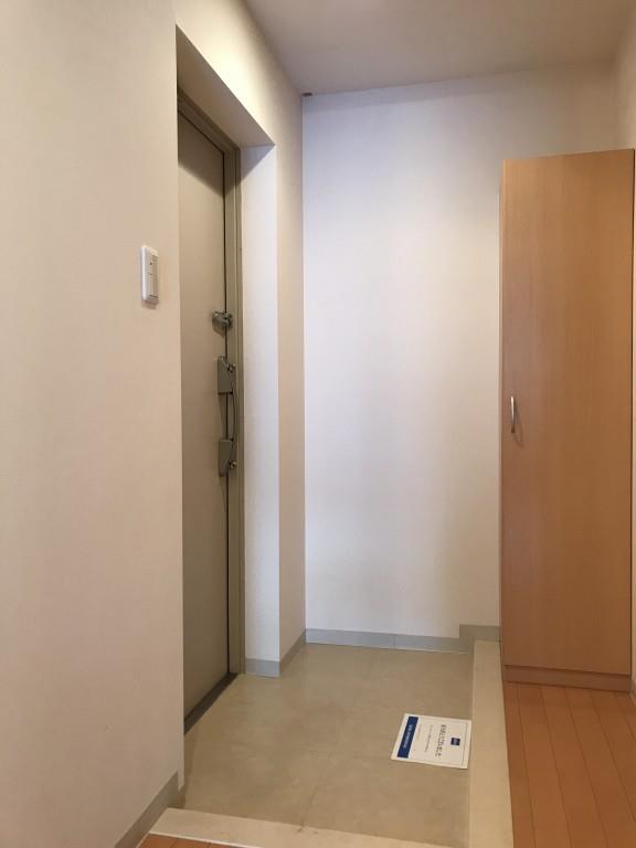 アトラスリベルタ新御徒町 玄関