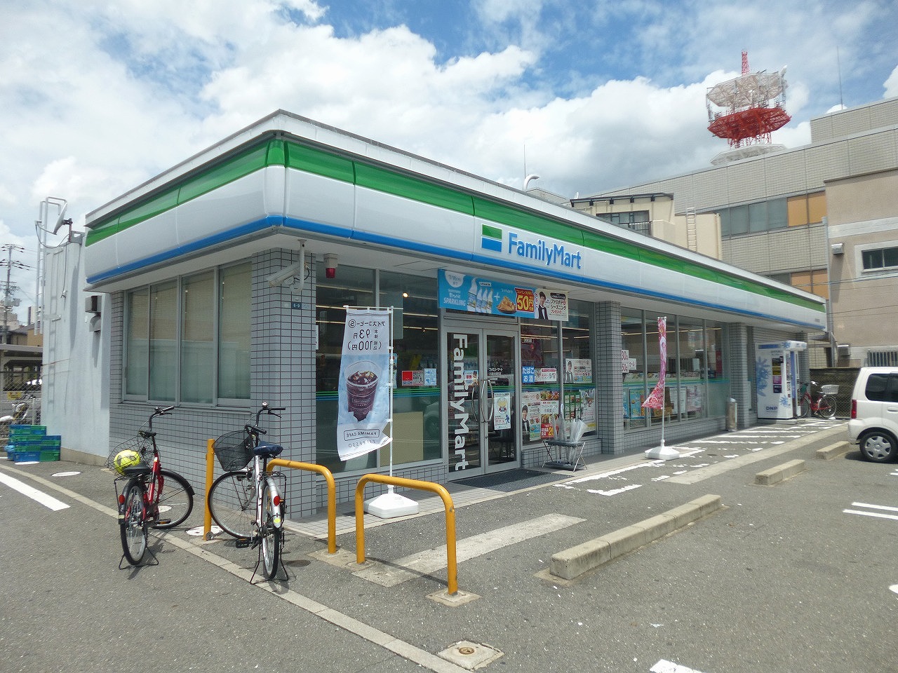 タウンコート咲久良 コンビニ