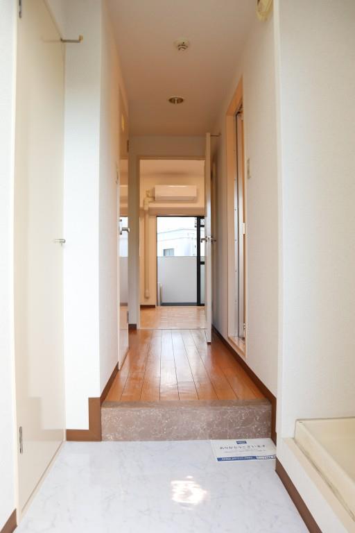 ライズィング･サン 玄関