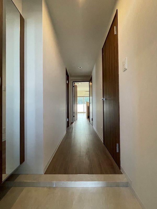 ジュネス稲城 玄関