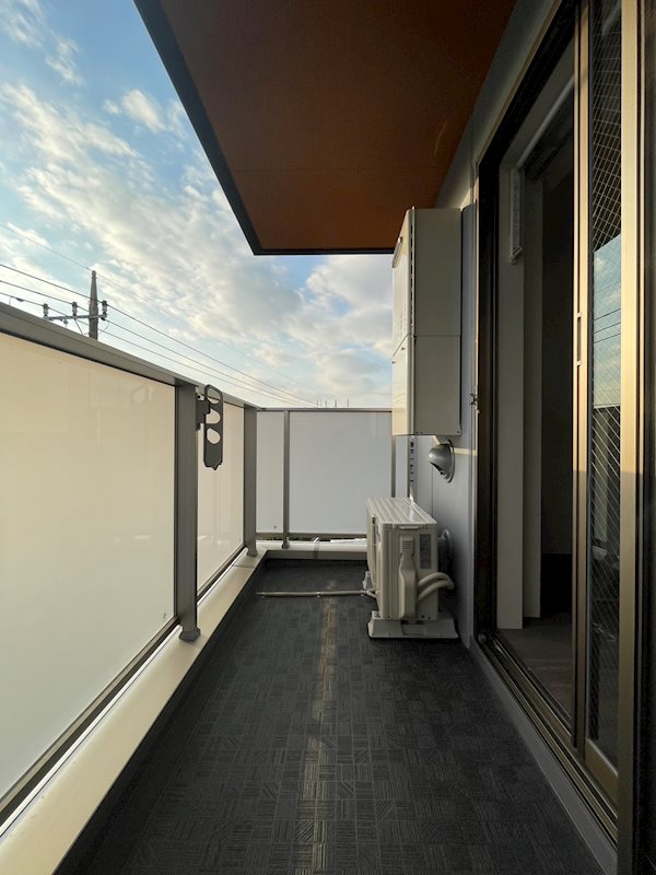 ジュネス稲城 ベランダ