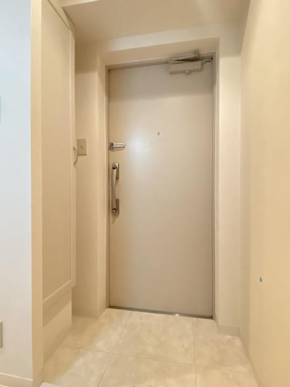 エヴァンコートKasima 玄関