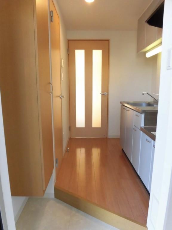 ナウトローネ リビング