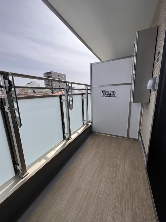 ル・コンフリエ ベランダ