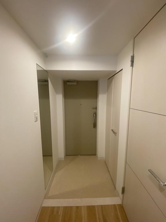 ラ フェリーチェ難波 玄関