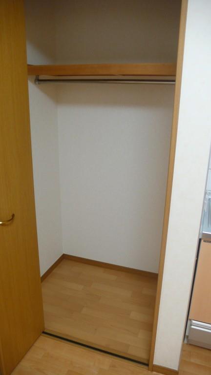 ヴィラージュ志伊 収納