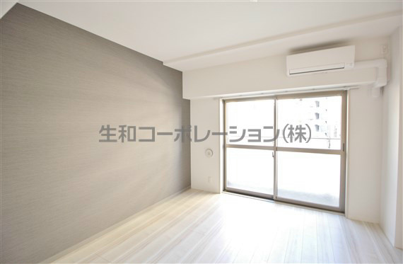 プラシード青山 リビング