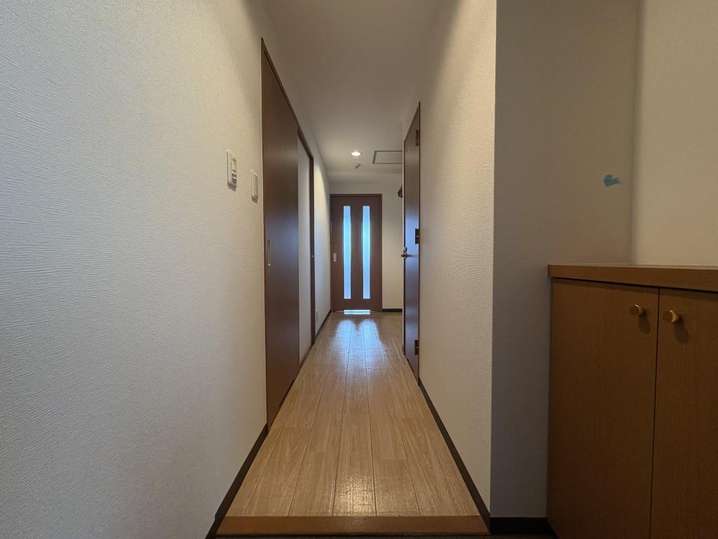 ロイヤルグレース 玄関