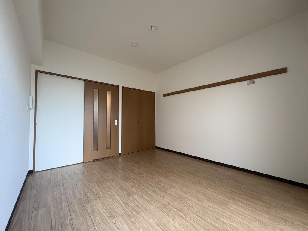 ロイヤルグレース ベッドルーム