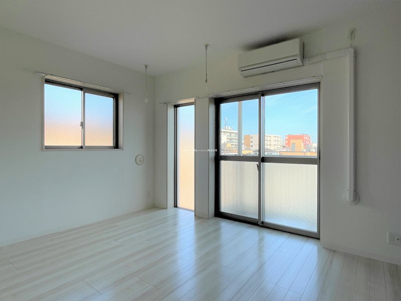 ﾜｲｽﾞ ﾒｿﾞﾝ リビング