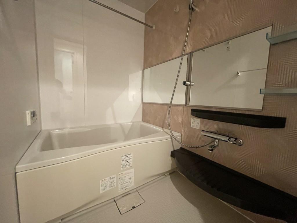 Hyde Park 風呂画像