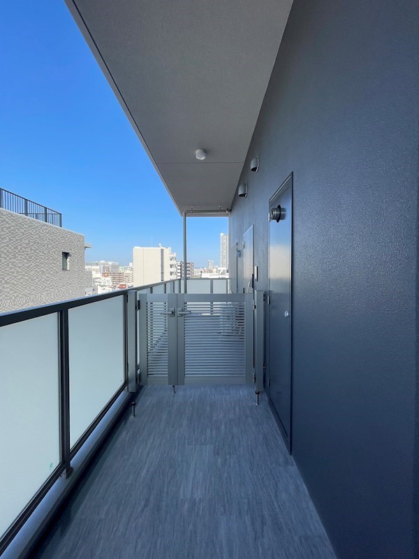 グランヴィラッセ北梅田 ベランダ